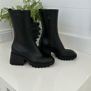 Chloe Betty rubber rain boots. Size 37